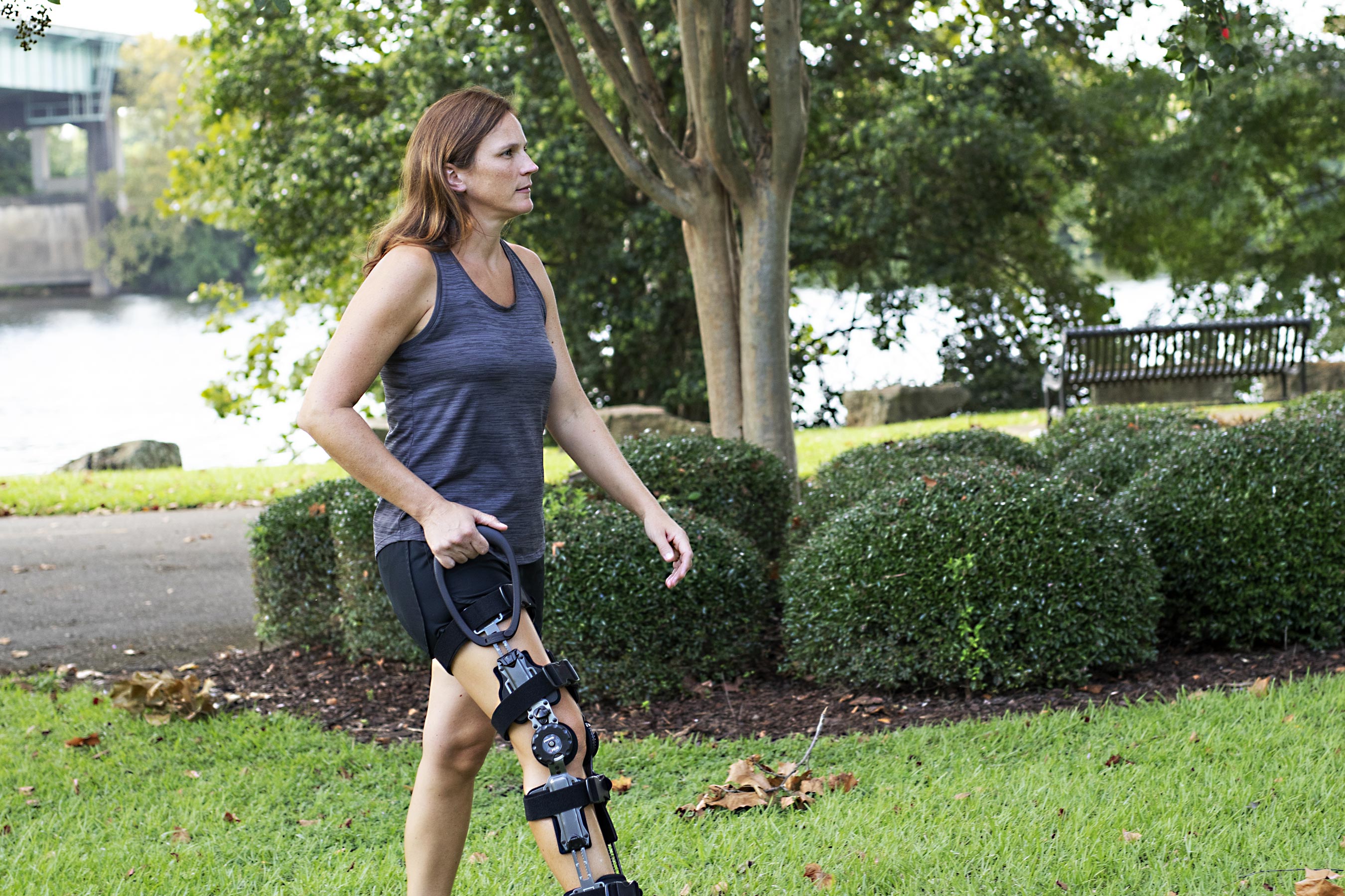 OrthoLift: A Gentle Hand for Post-Op Leg Transfers